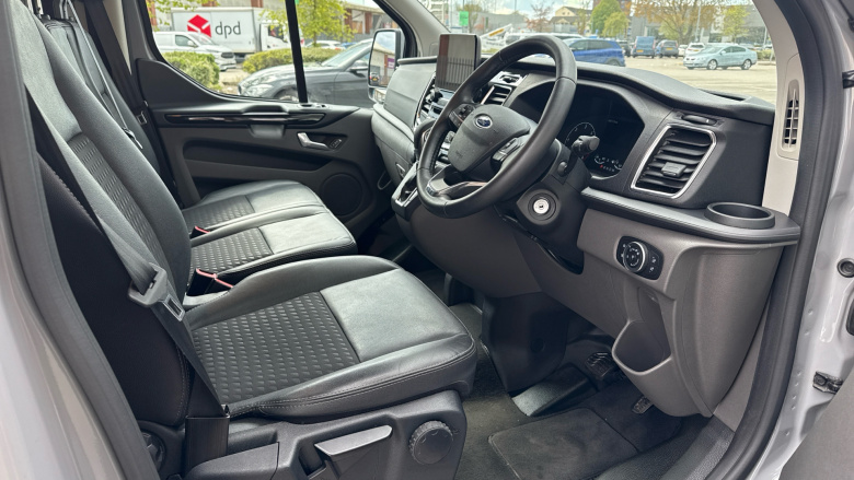 Ford Transit Custom 290 L1 Diesel Fwd 2.0 EcoBlue 170ps Low Roof Sport Van Auto